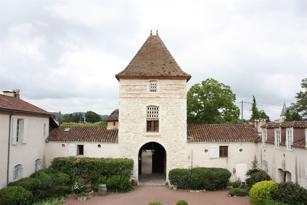 Logis Hotel Le Prince Noir Sérignac-sur-Garonne Exterior foto